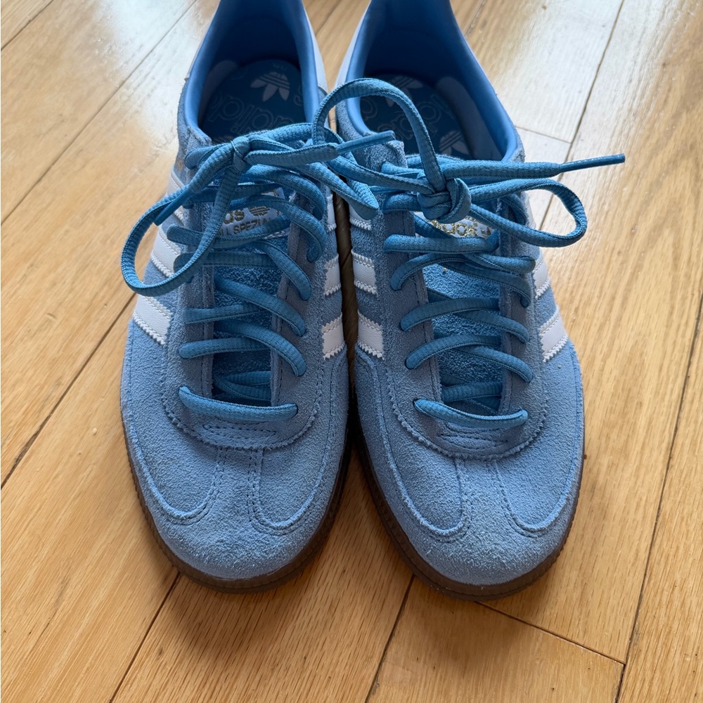 Adidas Handball Spezial Sneakers in Blue/White